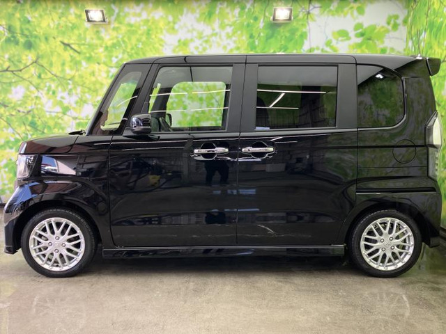 N-BOXカスタムL ターボ