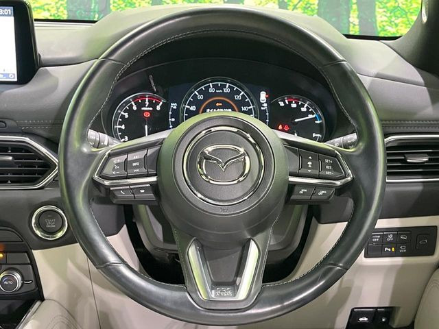 �y�����v�����X�e�A�����O�z�㎿�Ȋv���g�p���邱�ƂŁA��ɂ����������݂ƂĂ��^�]���₷���n���h���ł���