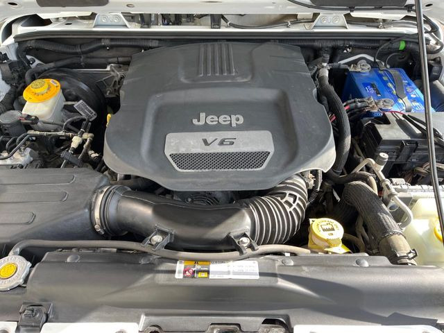 �����X�ł́A�e���[�J�[�̐�p�f�f�e�X�^�[�𓱓��B���Ǝ��i�����e�N�j�J���X�^�b�t���풓���Ă���܂��̂ŁA������̍ۂɂ����S���Ă����p���������܂��B