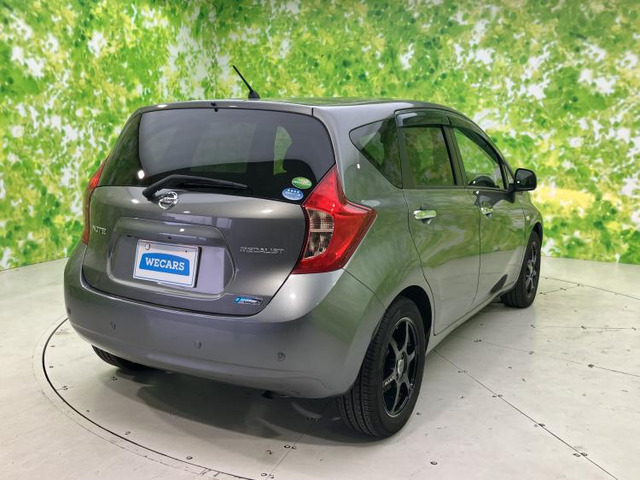 ノート1.2 メダリスト エマージェンシーブレーキ パッケージ