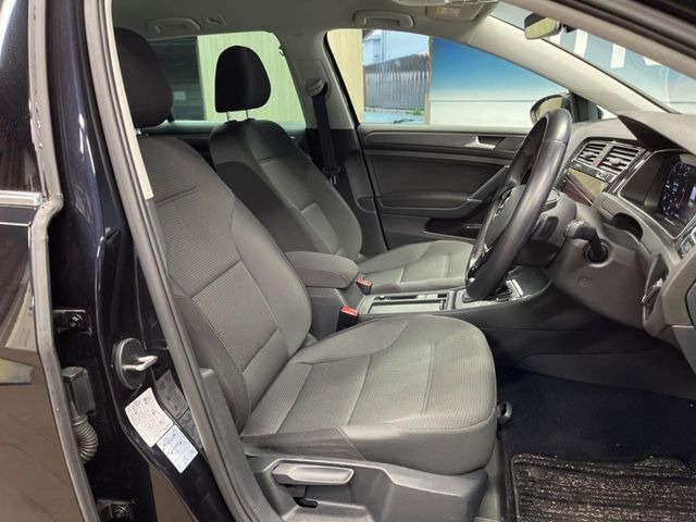 ���V�[�g�̎g�p��:�j��E�ւ�������Ȃ��A�����̒ʂ肫�ꂢ�ȏ�Ԃ��ێ����Ă���܂��B�܂��A�����N���[�j���O�E�R�[�e�B���O�����p�����������܂��B