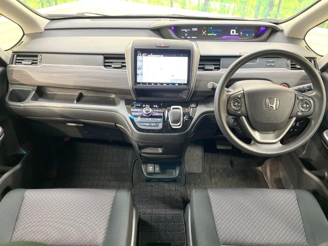 フリード1.5 ハイブリッド G ブラックスタイル