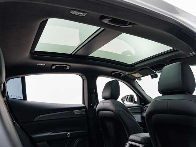 �y ���Ԍ���C�x���g��t�F�A �z�A�y���^�ł̓N���X�}�X�ȂǋG�߂̃C�x���g��t�@���~�[�e�B���O�A�W����Ȃǂւ̎Q�����s���A�܂������ɉ����������ȃL�����y�[�������{���Ă��܂��B