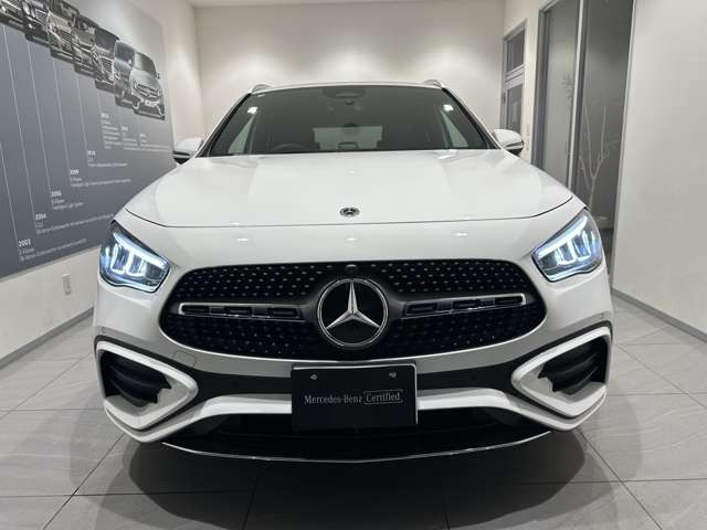 GLAクラスGLA200 d 4マチック アーバン スターズ 4WD