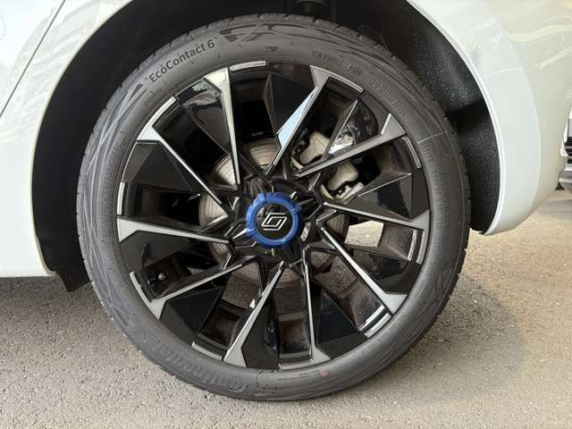 �����A���~�z�C�[���E�����̉摜�ł��B