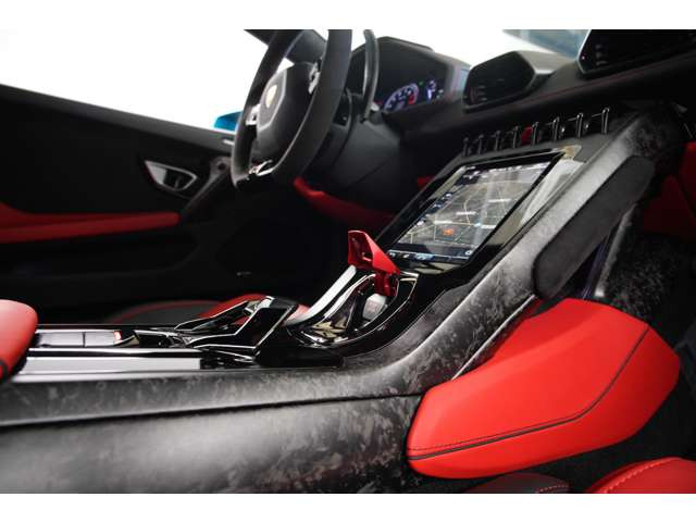 �h�����N�z���_�[����������Ă���̂ŁA�ړ������K�ɂ��Ă����T�|�[�g���\���ł��B