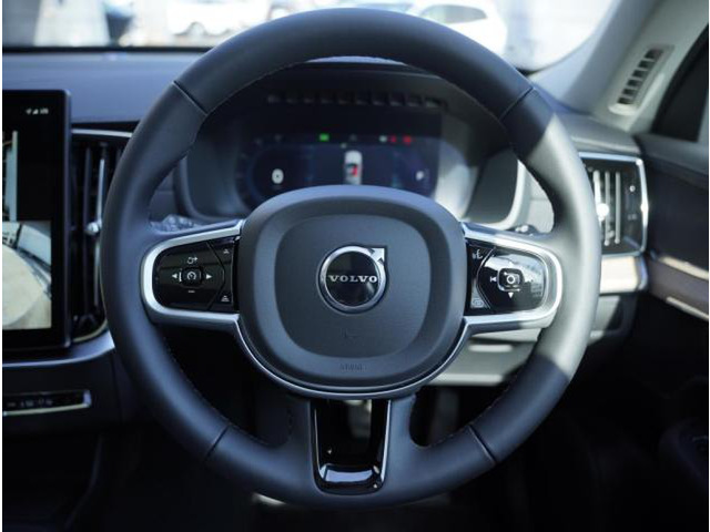 XC90プラス B5 AWD 4WD