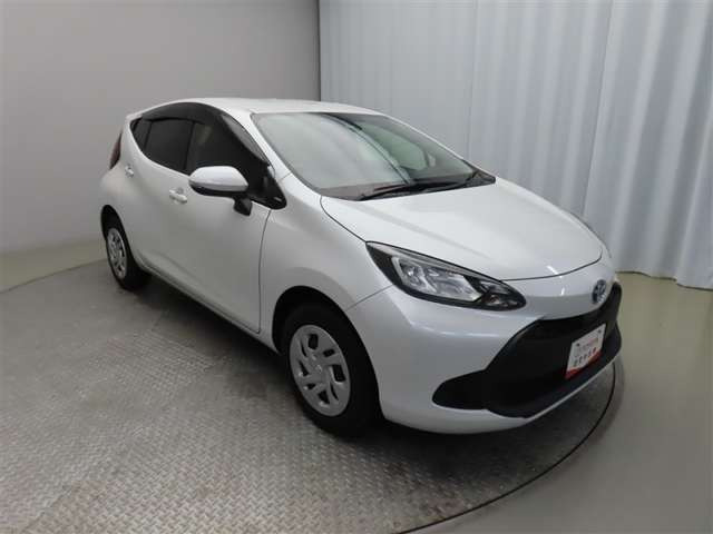 アクア1.5 X E-Four 4WD