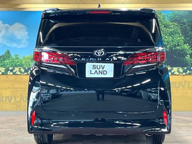 安心の最長10年・走行無制限保証(有償)をご用意。保証内容も充実はもちろん、無料点検&オイル交換や、年中無休の全国・24時間ロードサービスも付帯されておりますのでご安心下さい。