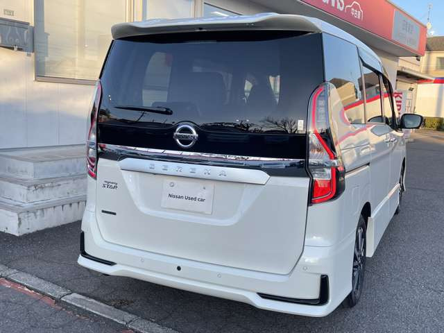 セレナ2.0 ハイウェイスターV