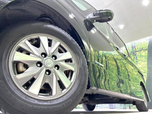 �y����15�C���`�A���~�z�C�[���z�O�ςɃ}�b�`���������A���~�z�C�[���𑕒����Ă���܂��B�e��ЊO�A���~�z�C�[����A�X�^�b�h���X�^�C�����戵�����Ă���܂��B���񂲑��k����������