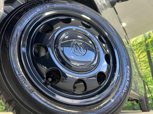 �y14�C���`�A���~�z�C�[���z�O�ςɃ}�b�`�����A���~�z�C�[���𑕒����Ă���܂��B�e��A���~�z�C�[����A�X�^�b�h���X�^�C�����戵�����Ă���܂��B���񂲑��k����������