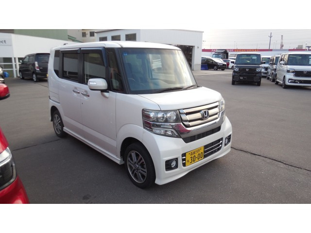 N-BOXカスタムG Lパッケージ 4WD