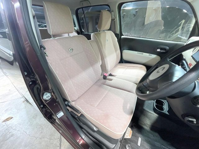 �^�]�ȃV�[�g���͎g�p�������Ȃ��A�ǍD�ȏ�ԂƂȂ��Ă��܂��B���J�Ɏg���Ă������Ƃ��悭�킩��܂��ˁB