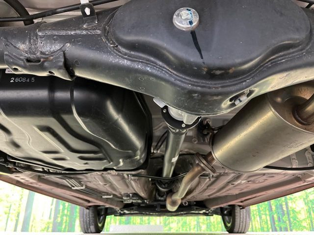 ����肪���ꂢ�Ȃ����ɁA�h�K���H�̎{�H���I�X�X���B�~��n��͂������A���ݕ��ɂ��Z���̕���A��Ń}�����E�E�B���^�[�X�|�[�c���������ɂ��D�]���������Ă���܂��B