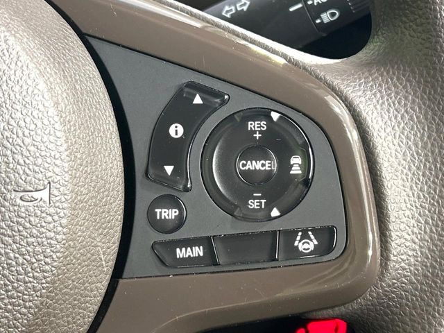 �y�A�_�v�e�B�u�N���[�Y�R���g���[���z�������H�ł̒��������s���y��!!�����ő��x��ۂN���[�Y�R���g���[�����A�Փˌy���V�X�e���ƘA�g���A�O���̎ԗ������m���ĎԊԂ�ۂ悤�ɑ��x���߂��Ă���܂�!!