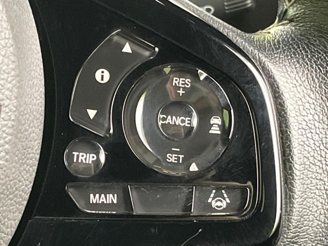 �y�A�_�v�e�B�u�N���[�Y�R���g���[���z�������H�ł̒��������s���y��!!�����ő��x��ۂN���[�Y�R���g���[�����A�Փˌy���V�X�e���ƘA�g���A�O���̎ԗ������m���ĎԊԂ�ۂ悤�ɑ��x���߂��Ă���܂�!!