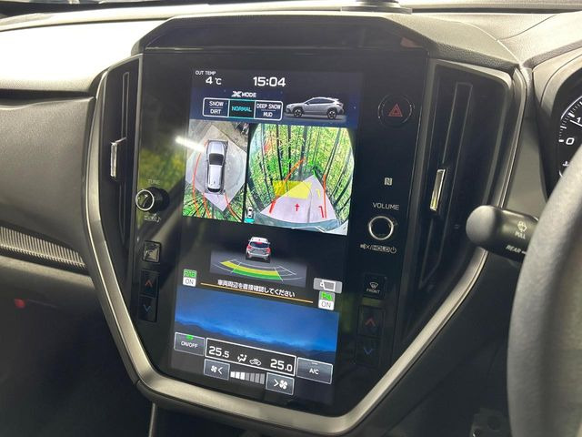 �y�p�m���~�b�N�r���[���j�^�[�z��p�̃J�����ɂ��A�ォ�猩���낵���悤�Ȏ��_��360�x�N���}�̎��͂��m�F���邱�Ƃ��ł��܂������p�������m�F���₷���A�����ꏊ�ł̐؂�Ԃ��⒓�Ԃ��X���[�Y�ɍs���܂��B