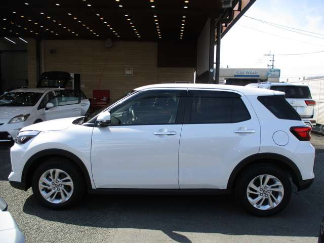 �o�^�ϖ��g�p�ԁE����DA�E�p�m���}�r���[�E�t���Z�O�EHDMI�ECarplay/AndroidAuto�E����16AW�ELED�w�b�h���C�g�E�����t���A�}�b�g/�o�C�U�[�E�X�}�[�g�A�V�X�g�E�I�[�gHB�E�\�i�[