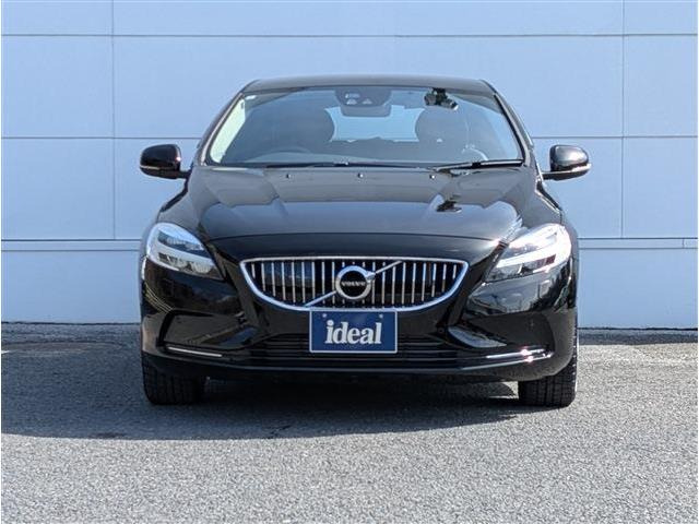 V40D4 インスクリプション ディーゼル