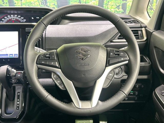 �y�����v�����X�e�A�����O�z�㎿�Ȋv���g�p���邱�ƂŁA��ɂ����������݂ƂĂ��^�]���₷���n���h���ł���