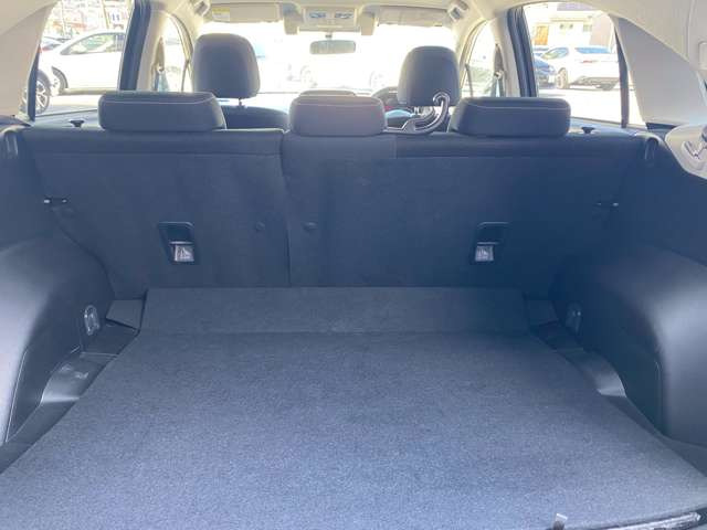 在庫車両に関してはお客様により良いものをご提供する為に品質に拘って仕入れを行っております。各お車の状態はそれぞれですのでご商談時に当店スタッフがご説明させて頂きますのでご安心くださいませ。