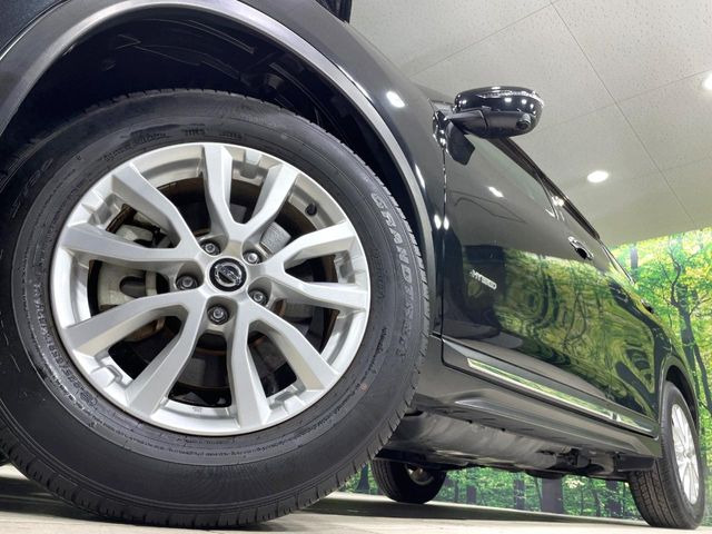 �y����17�C���`�A���~�z�C�[���z�O�ςɃ}�b�`���������A���~�z�C�[���𑕒����Ă���܂��B�e��ЊO�A���~�z�C�[����A�X�^�b�h���X�^�C�����戵�����Ă���܂��B���񂲑��k����������