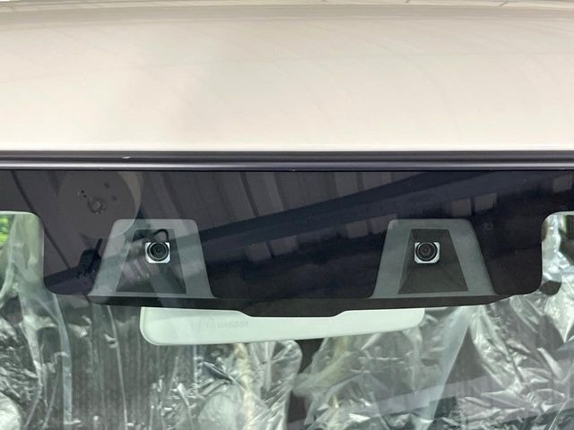 �y�X�Y�L �Z�[�t�e�B�T�|�[�g�z���s���ɑO���̎ԗ�����F�����A�Փ˂������Ȏ��͌x��ƃu���[�L�ŏՓˉ���Ɣ�Q�y�����A�V�X�g�B�����S�Ƀh���C�u�����y���݂��������܂��B