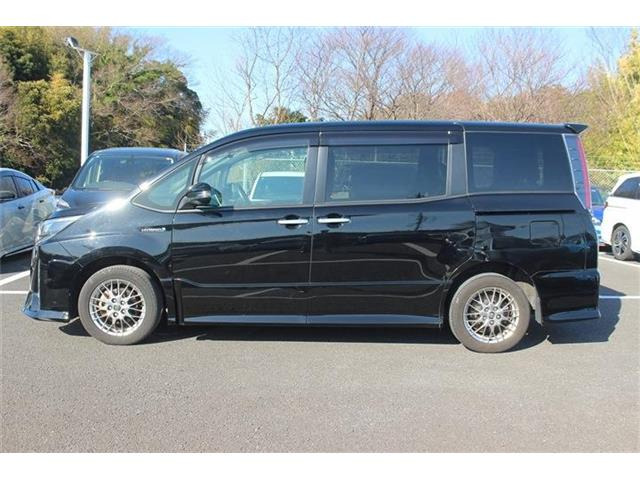 ご来店出来ないお客様、同業者様への販売はお断りさせていただきます。車検無し車両の場合は、車検を取得したお支払い総額で表示しております。