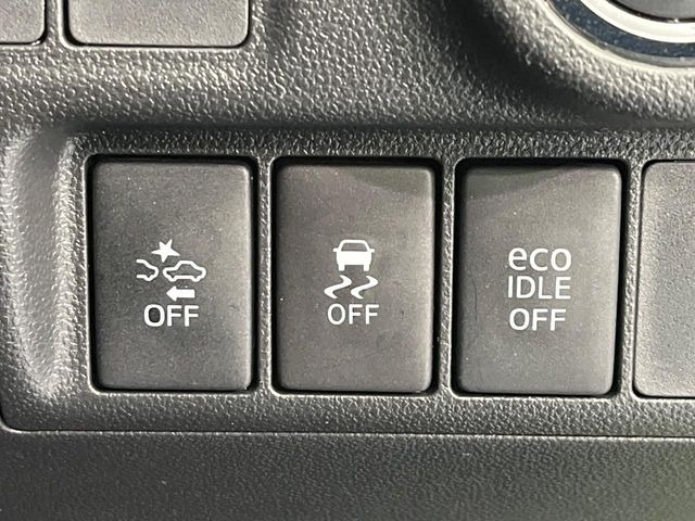 �y������h�~���u�z�ԗ��̉���������m����ƁA�����I�Ɏԗ��̐i�s������ۂ悤�Ɏԗ��𐧌䂵�܂��B�J�̓��ȂǊ���₷���H�ʏ󋵂ł����S�ȉ^�]���\�ł��B