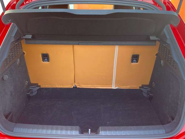 �e�탍�[����Ԍ��E�I�C�������E�ی��ȂǑ��푽�l�ȃT�[�r�X�����p�ӂ��Ă���܂��B���Ԃ̂��ƂȂ�Ȃ�ł������k���������B