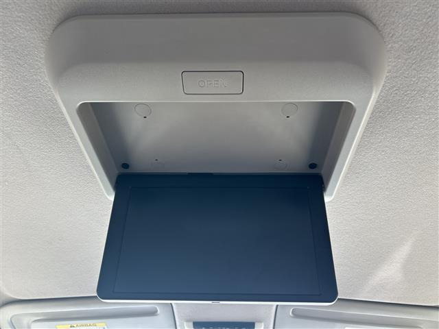 セレナ1.2 e-POWER ハイウェイスターV