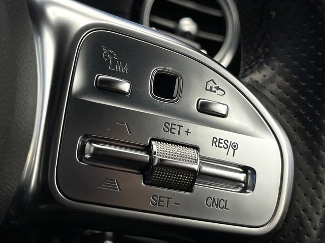 ���f�B�X�g���j�b�N�v���X:�s�s�A�x�O�A�������H�Ȃǂ̑��s���ɁA�X�e���I�}���`�p�[�p�X�J�����ƃ��[�_�[�Z���T�[�ɂ��A�O���Ԃ�F�����đ��x�ɉ������Ԋԋ������ێ����鎟����̃N���R��!