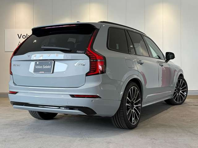 XC90ウルトラ T8 AWD プラグイン ハイブリッド 4WD