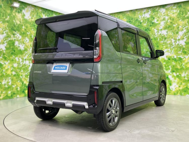 デリカミニT プレミアム 4WD