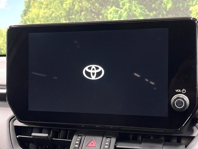 【10.5インチナビ】高級感とインパクトのある大画面ナビを装備。各種オーディオ操作はもちろん、スマホ連携もできる利便性の高いナビです♪