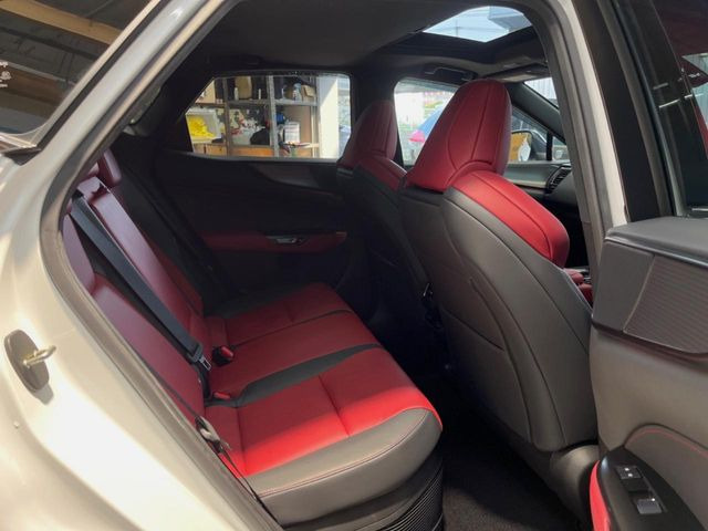 �L�X�Ƃ���2��ڃV�[�g�͋��Z���������A���S�n�����K!�F�B��Ƒ��Ƃ̂��o�����ɂ҂�����ł��B�x�r�[�V�[�g��`���C���h�V�[�g�g�p�������K�ɂ��߂�������������\���ȋ�Ԃ��m�ۂ��Ă��܂��B