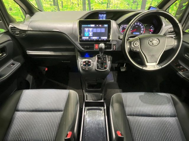 ヴォクシー2.0 ZS 煌