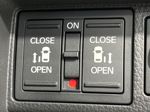 �y�����p���[�X���C�h�h�A�z�X�}�[�g�L�[��^�]�Ȃ̃X�C�b�`�Ō�ȗ����X���C�h�h�A�̊J���\���d��������͂����ăh�A���J����K�v�������A�����Ȃ��q�l�ł��ȒP�ɊJ���߂ł����K�ł���