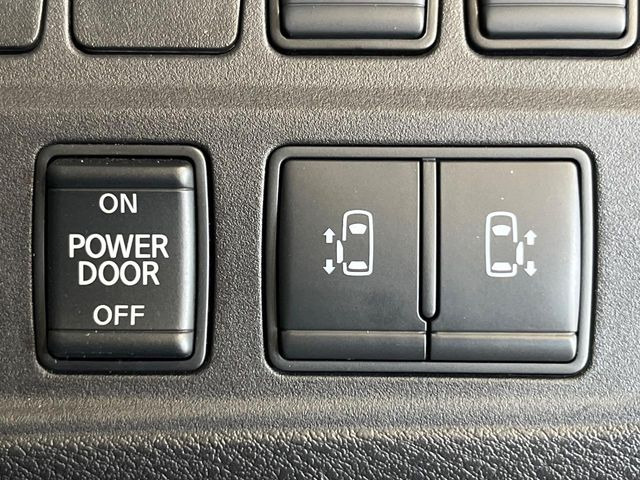 �y�����p���[�X���C�h�h�A�z�X�}�[�g�L�[��^�]�Ȃ̃X�C�b�`�Ō�ȗ����X���C�h�h�A�̊J���\���d��������͂����ăh�A���J����K�v�������A�����Ȃ��q�l�ł��ȒP�ɊJ���߂ł����K�ł���