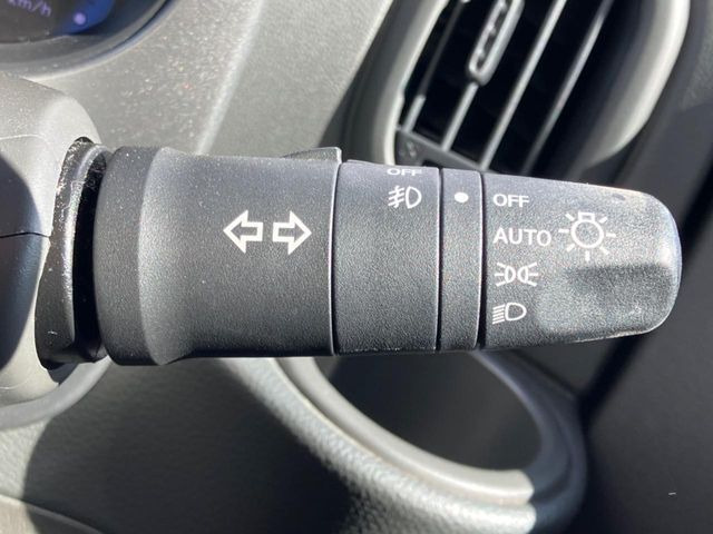 �y�I�[�g���C�g�z����̖��邳�ɉ����Ď����Ńw�b�h���C�g�̓_���E�������ł���@�\�ł�!���C�g�̕t���Y��E�����Y��Ȃǂ������Ȃ�A�J�̓���[���̑��s�����S!�g���l���ʉߎ����֗��ł��ˁ�