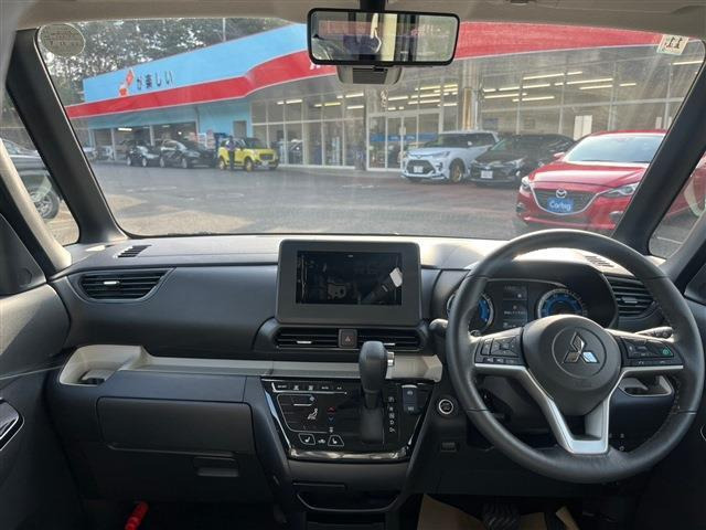 デリカミニT プレミアム 4WD