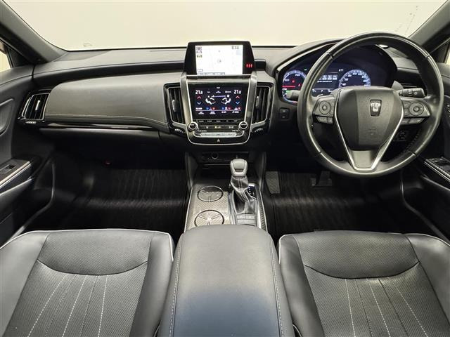 クラウンハイブリッド 2.5 RS アドバンス