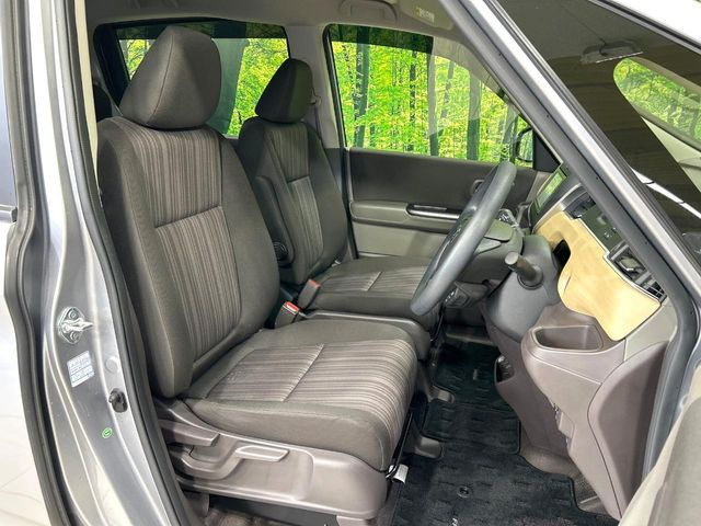 �^�]�ȃV�[�g���͎g�p�������Ȃ��A�ǍD�ȏ�ԂƂȂ��Ă��܂��B���J�Ɏg���Ă������Ƃ��悭�킩��܂��ˁB