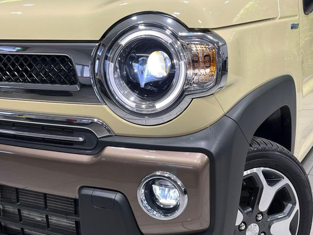 �yLED�w�b�h���C�g�z���V����ԑ��s�����ǍD�Ȏ��E���m�ۂ����S���ĉ^�]�ł��鍂�P�xLED�w�b�h���C�g�𑕔�!�_�����x�������A����d�͂��}�����Ă��܂��B