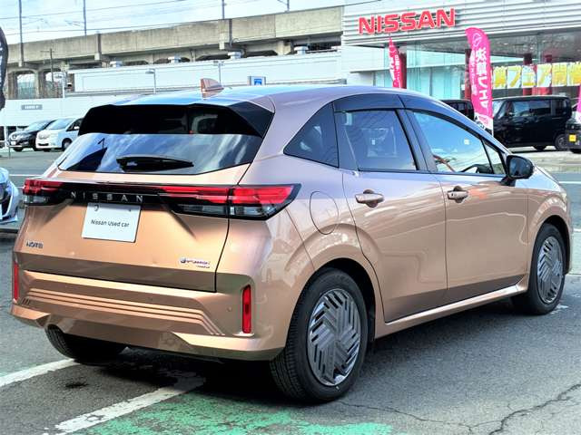 ノート1.2 X FOUR 4WD