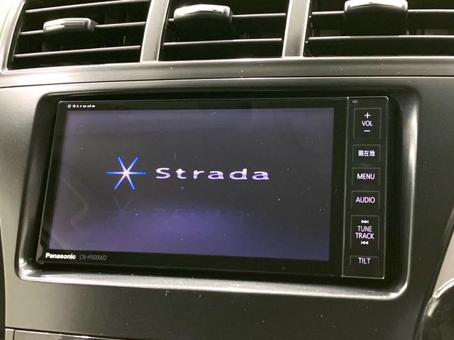 【ナビゲーション】目的地までしっかり案内してくれる使いやすいナビ。Bluetooth接続すればお持ちのスマホやMP3プレイヤーの音楽を再生可能!毎日の運転がさらに楽しくなります!!