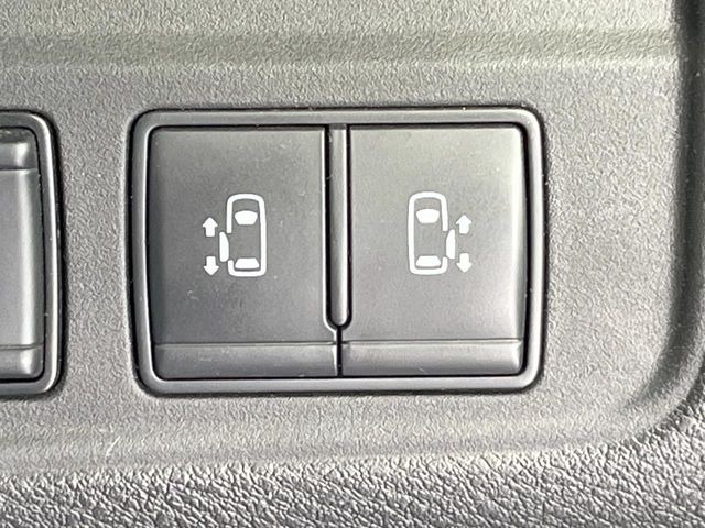 �y�����p���[�X���C�h�h�A�z�X�}�[�g�L�[��^�]�Ȃ̃X�C�b�`�Ō�ȗ����X���C�h�h�A�̊J���\���d��������͂����ăh�A���J����K�v�������A�����Ȃ��q�l�ł��ȒP�ɊJ���߂ł����K�ł���