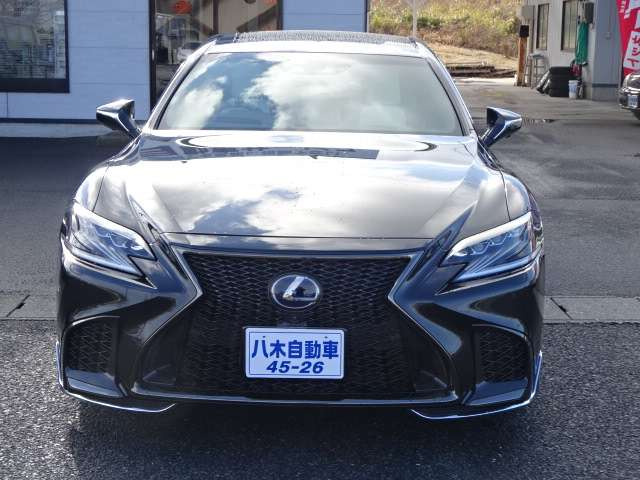 LS500h Fスポーツ 4WD