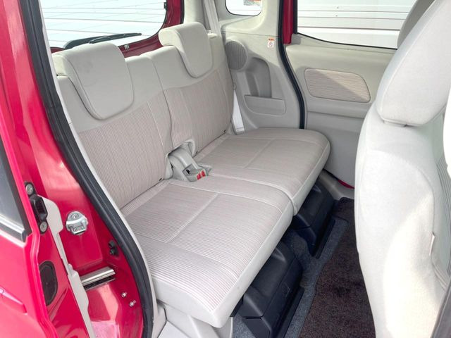 �L�X�Ƃ���2��ڃV�[�g�͋��Z���������A���S�n�����K!�F�B��Ƒ��Ƃ̂��o�����ɂ҂�����ł��B�x�r�[�V�[�g��`���C���h�V�[�g�g�p�������K�ɂ��߂�������������\���ȋ�Ԃ��m�ۂ��Ă��܂��B